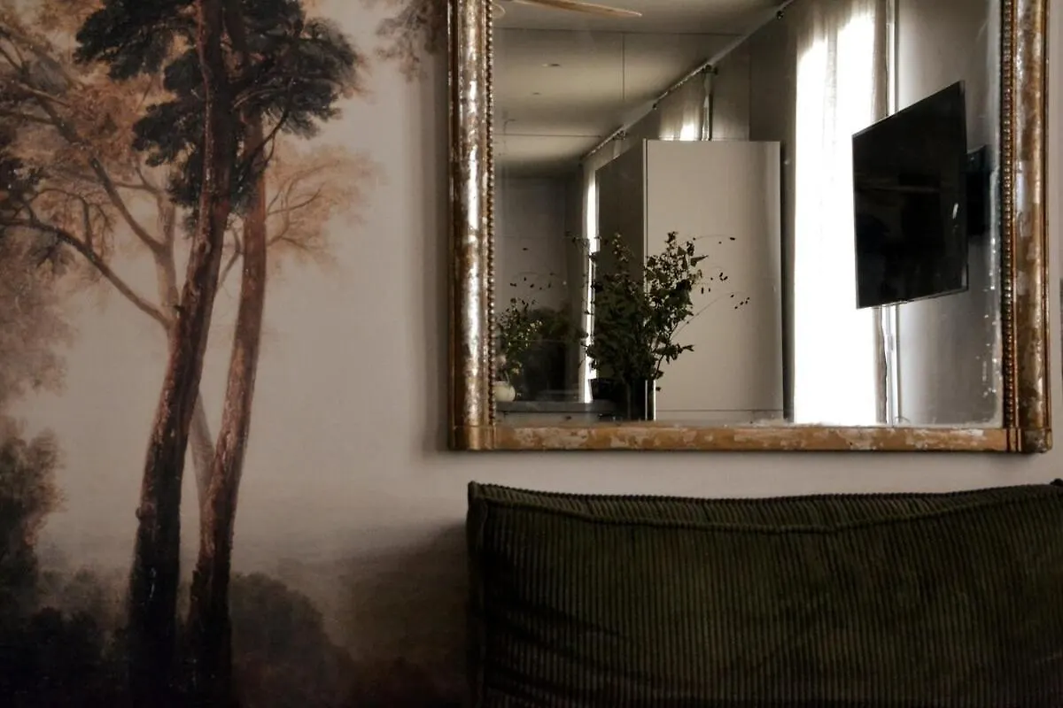 Eiffel Tower In Love Apartment